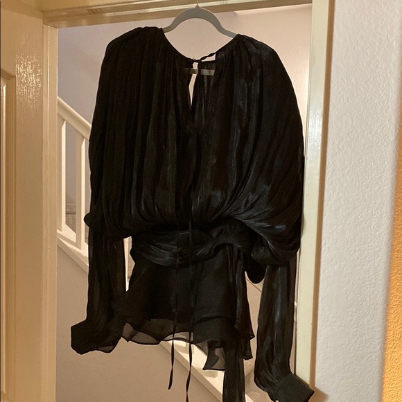 Chic Black Ruffled Dress - Picture 4 of 5